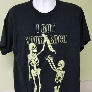 Men's XL T-Shirt - "Got Your Back" Skeletons